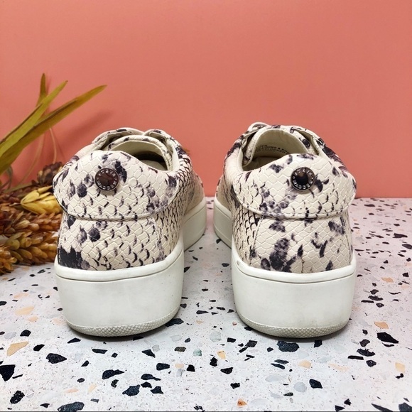 Steve Madden Bertie Snake Print Platform Lace Up Women’s Sneakers Sz 8 - Picture 6 of 10